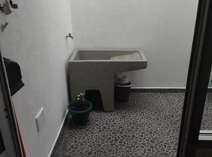 Casa Sao Salvador * アングラ・ド・エロイーズモ